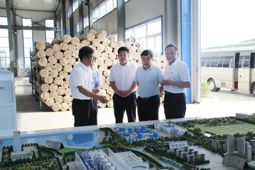 中央廣播電視總臺央廣遼寧站站長田彤蒞臨一諾產(chǎn)業(yè)園調研 中央廣播電視總臺央廣遼寧站站長田彤蒞臨一諾產(chǎn)業(yè)園調研